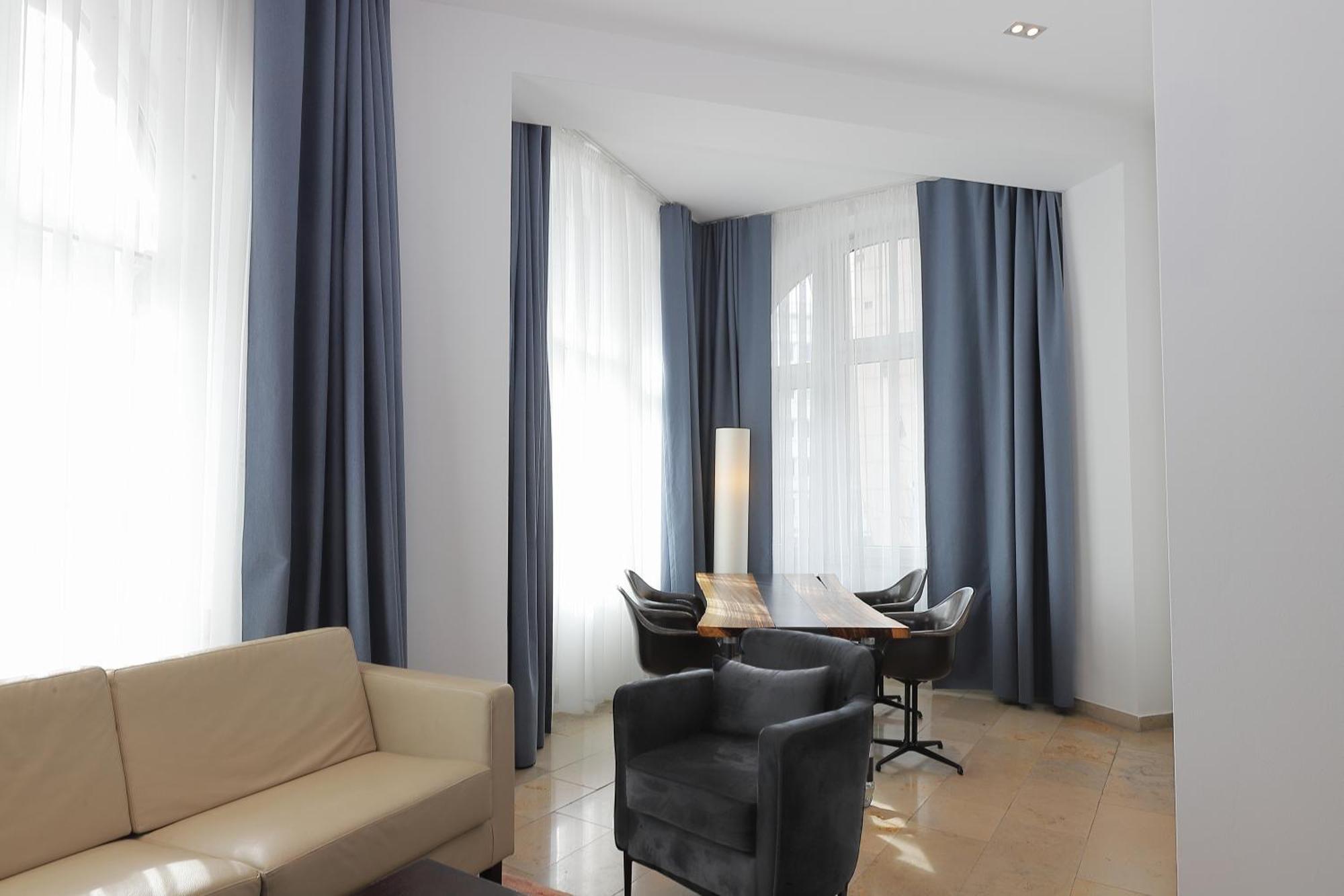 Devin Art Hotel ดุสเซลดอร์ฟ ภายนอก รูปภาพ