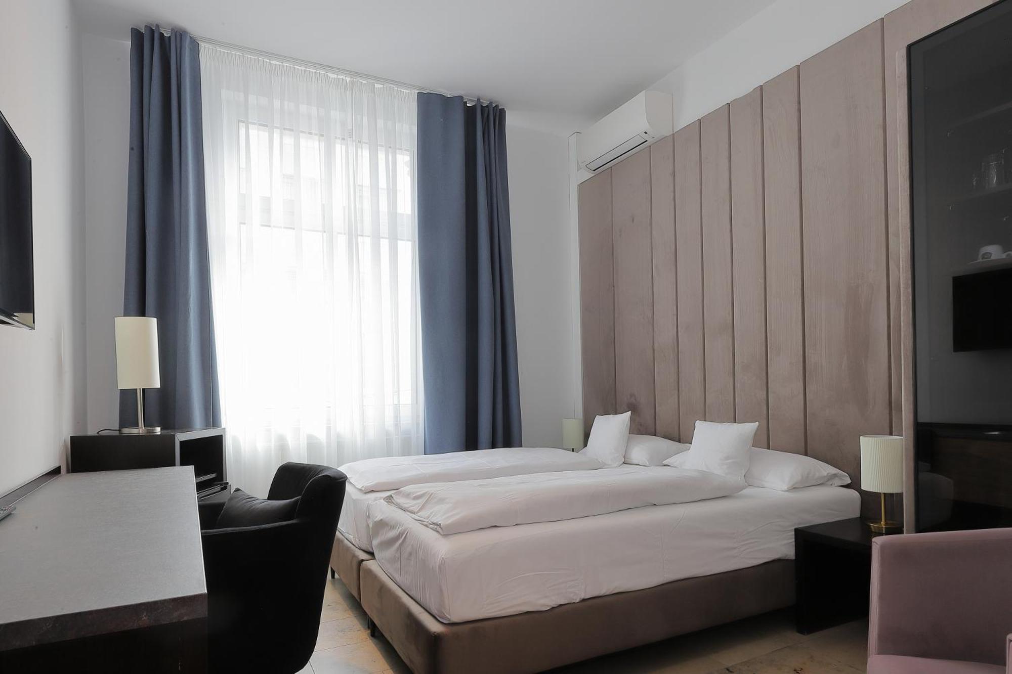Devin Art Hotel ดุสเซลดอร์ฟ ภายนอก รูปภาพ