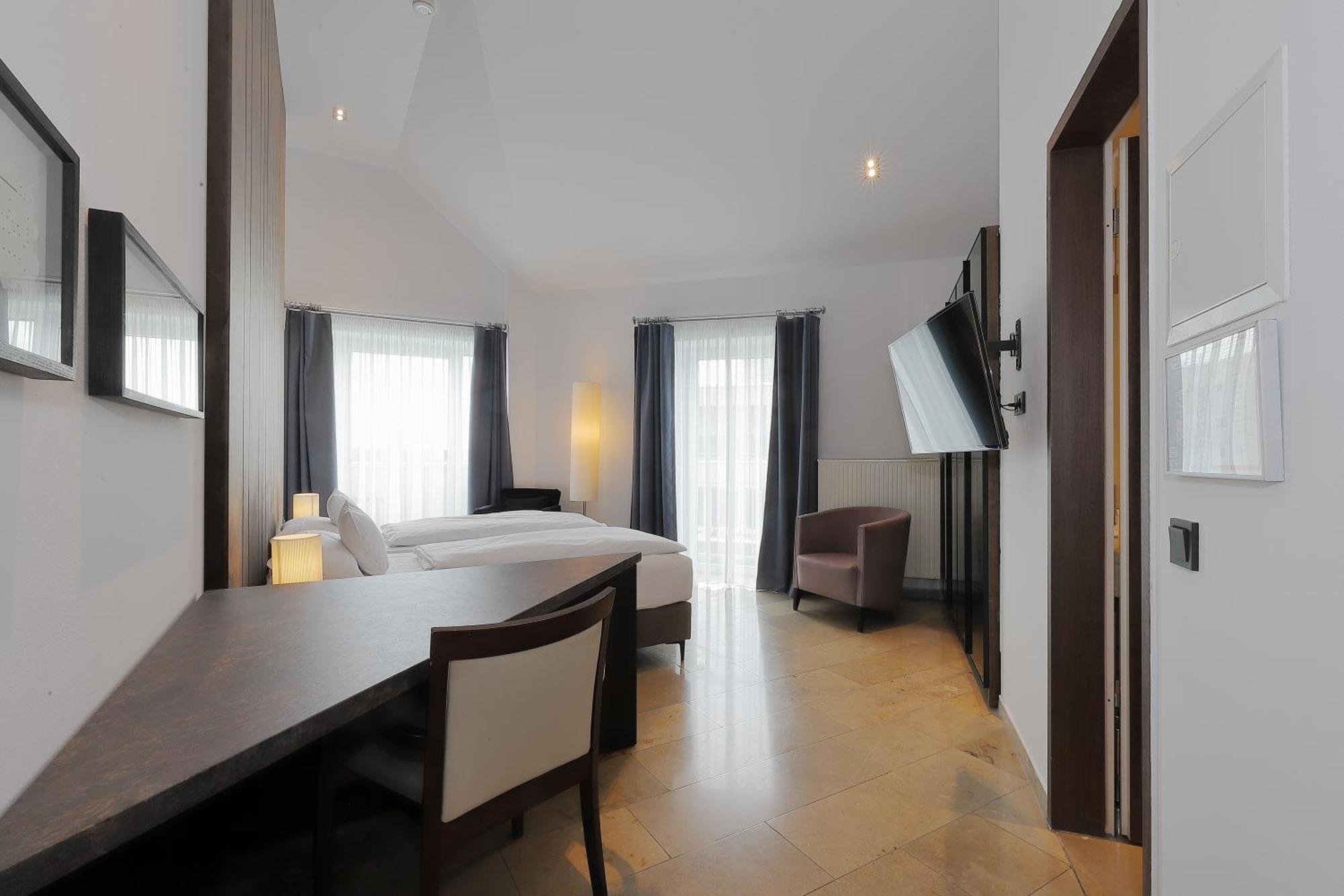 Devin Art Hotel ดุสเซลดอร์ฟ ภายนอก รูปภาพ