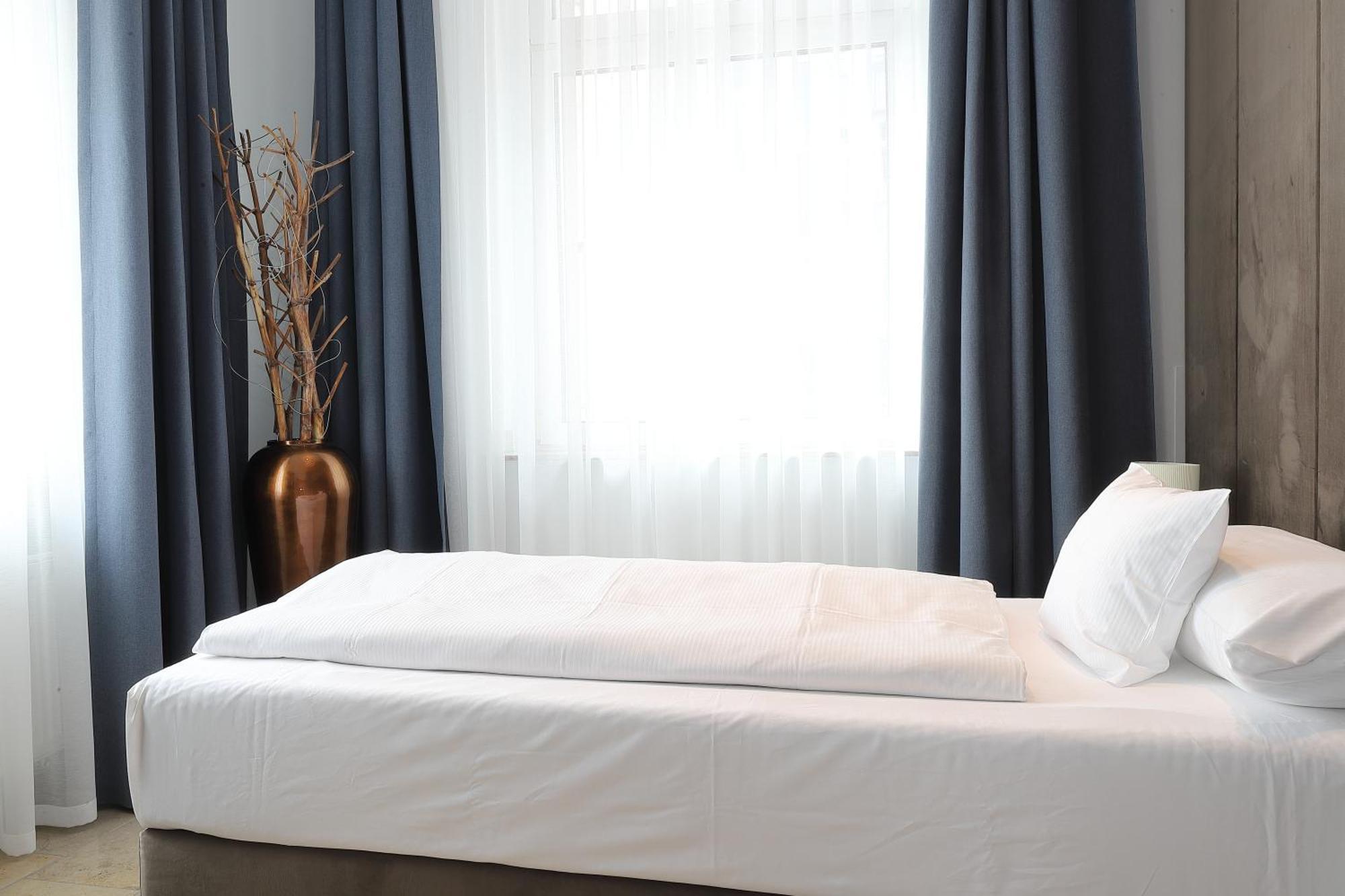 Devin Art Hotel ดุสเซลดอร์ฟ ภายนอก รูปภาพ