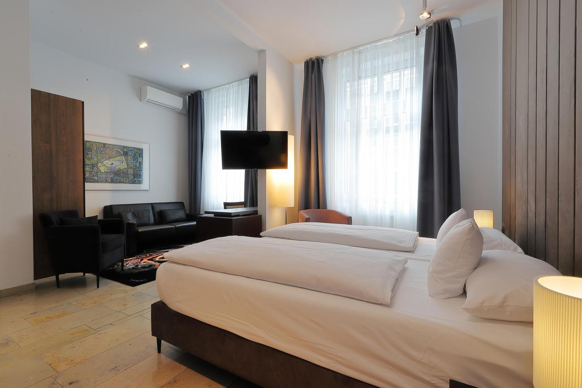 Devin Art Hotel ดุสเซลดอร์ฟ ภายนอก รูปภาพ