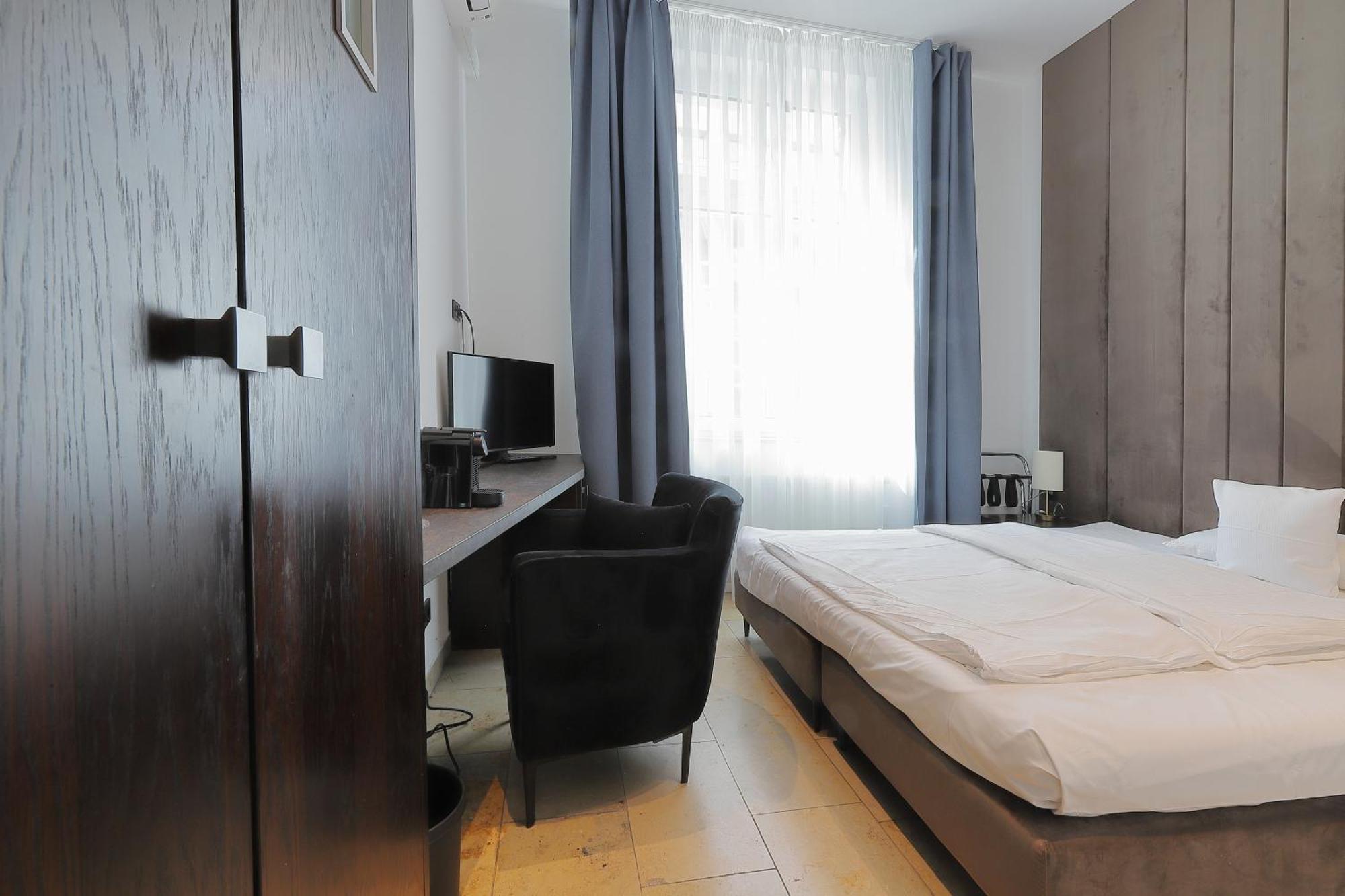 Devin Art Hotel ดุสเซลดอร์ฟ ภายนอก รูปภาพ